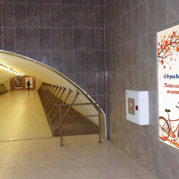 Дизайн на реклама в метрото — 5