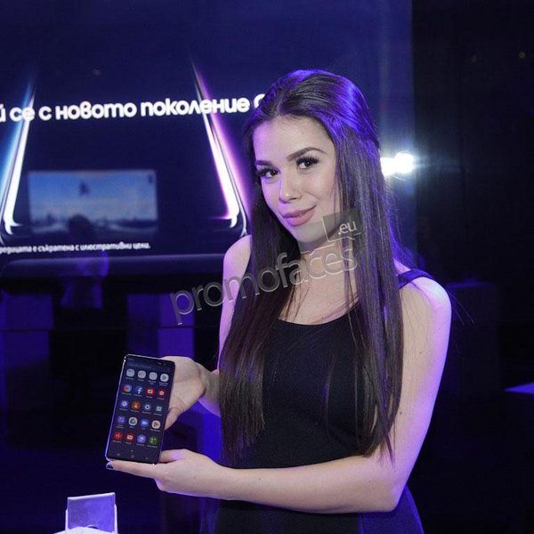Samsung S10 - представяне